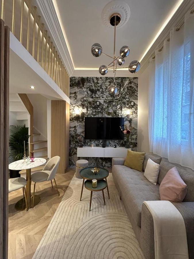 Le Studio Des Champs Elysees Paris Extérieur photo
