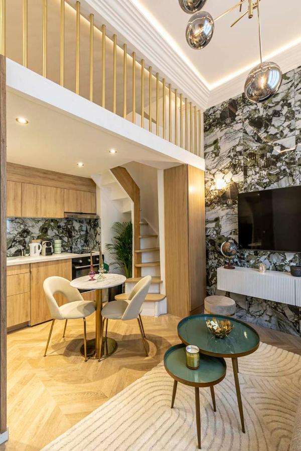 Le Studio Des Champs Elysees Paris Extérieur photo